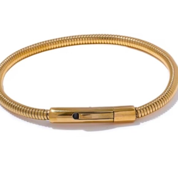 Gold Bracelet, Women's Jewelry, Trending Jewelry, Stackable Bracelet - Picture 1 of 1